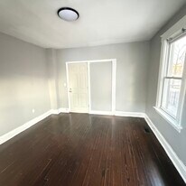 219 Schuyler Ave in Newark, NJ - Building Photo