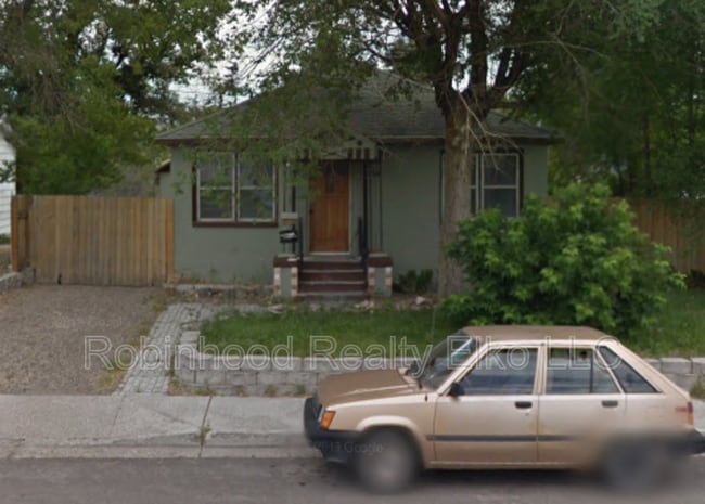 756 1/2 Maple St in Elko, NV - Foto de edificio - Building Photo