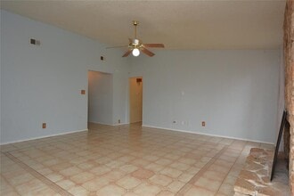 12327 Deerbrook Trail in Austin, TX - Building Photo - Building Photo