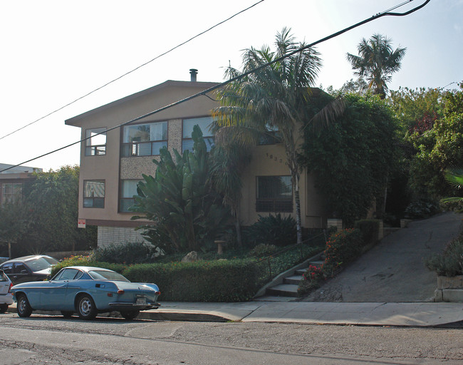 1933 Grace Ave in Los Angeles, CA - Foto de edificio - Building Photo