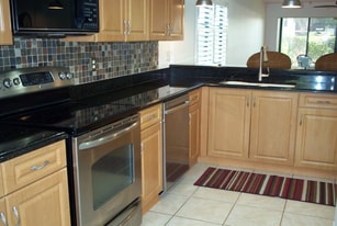 4440 Chantelle Dr in Naples, FL - Building Photo