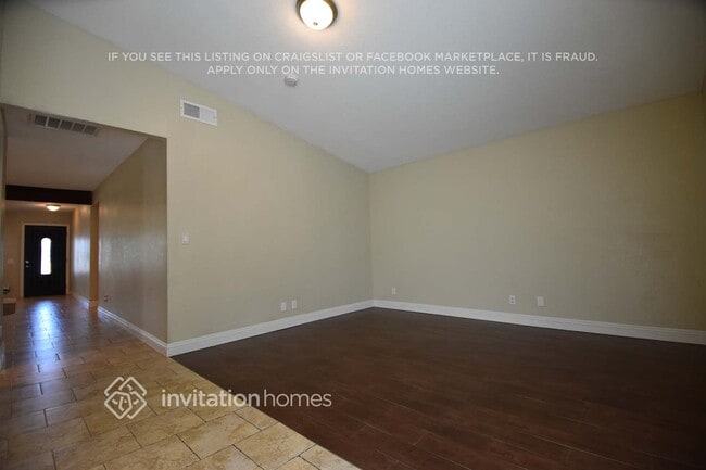 43426 Wendy Way in Lancaster, CA - Foto de edificio - Building Photo