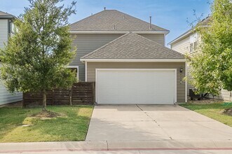 5306 Golden Canary Ln in Austin, TX - Building Photo - Building Photo