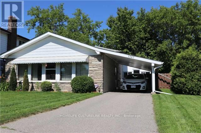 property at 1387 Sarcee St
