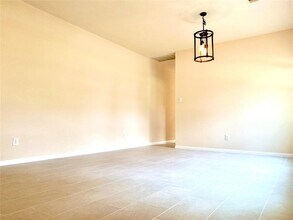 6222 Settlers Lake Cir E in Katy, TX - Building Photo - Building Photo
