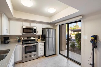 9460 N 92nd St in Scottsdale, AZ - Building Photo - Building Photo