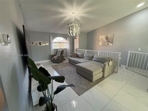7738 W 34th Ln in Hialeah, FL - Building Photo - Building Photo