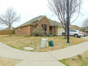 2020 Jasmine Valley Drive in Little Elm, TX - Building Photo - Building Photo