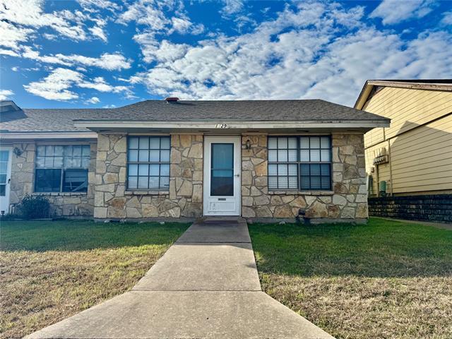 1429 Walters Dr in Granbury, TX - Building Photo - Building Photo