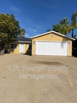 21380 Olive St in Lake Elsinore, CA - Building Photo