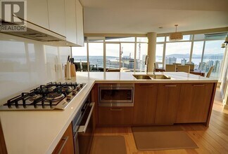1372 Seymour St in Vancouver, BC - Building Photo - Building Photo