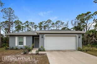 14103 Hughes Ave in Port Charlotte, FL - Building Photo