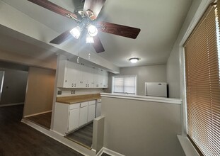 740 Lawn Dr in Christiansburg, VA - Building Photo - Building Photo