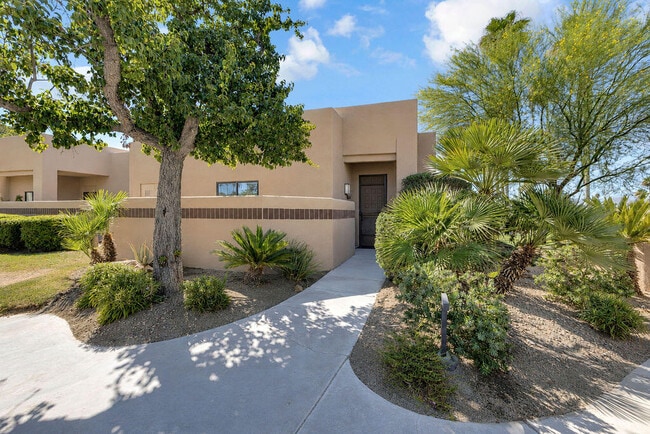 property at 67573 N Natoma Dr