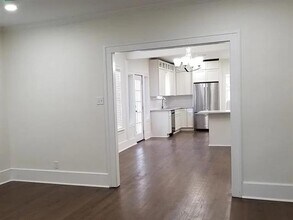 5619 Mercedes Ave in Dallas, TX - Building Photo - Building Photo