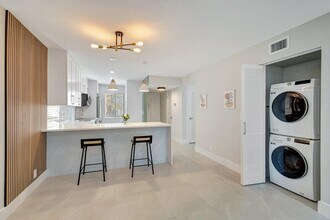 4090 Tivoli Ct in Greenacres, FL - Building Photo - Building Photo