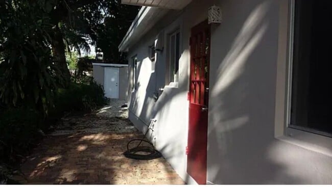 property at 3031 Center St