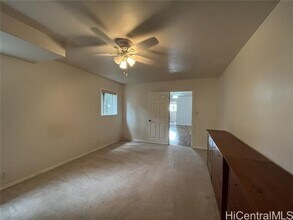 1401 Ohialoke St in Honolulu, HI - Building Photo - Building Photo