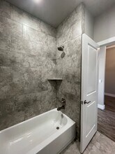 11237 SW 30th St in Yukon, OK - Building Photo - Building Photo