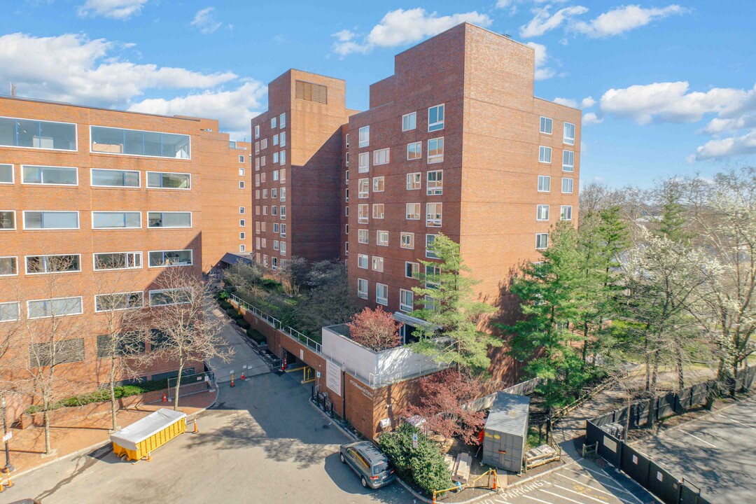 Residences at Charles Square in Cambridge, MA - Building Photo