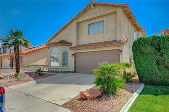 3200 Ivory Coast Dr in Las Vegas, NV - Building Photo - Building Photo