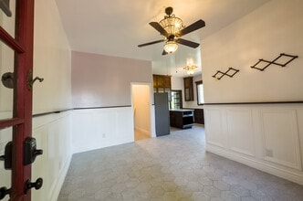 1937 Russell St, Unit A in Berkeley, CA - Foto de edificio - Building Photo