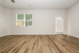 3577 Saratoga Cir in Decatur, GA - Building Photo - Building Photo