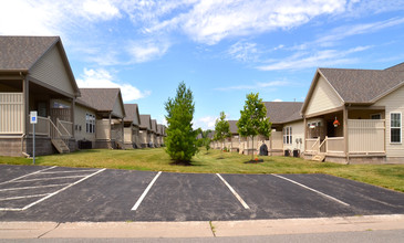 Madison Place in Hilton, NY - Building Photo - Building Photo