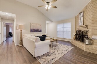 6714 Mistflower Ln in Katy, TX - Building Photo - Building Photo