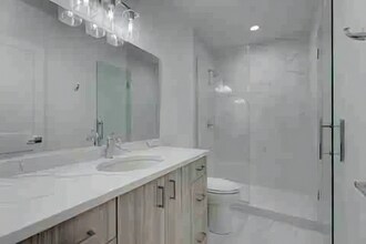 8110 Lincoln Ave in Skokie, IL - Building Photo - Building Photo