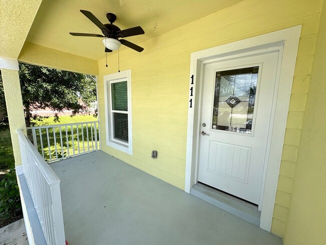 621 E Virginia Ave in Punta Gorda, FL - Building Photo - Building Photo