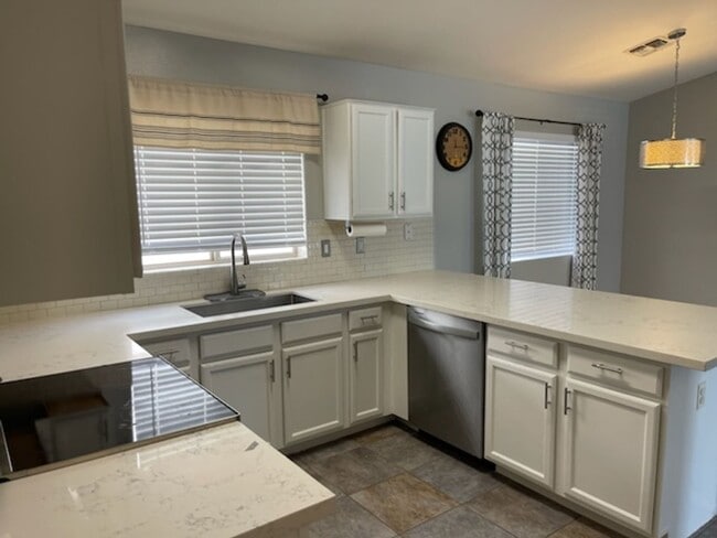 36605 W Padilla St in Maricopa, AZ - Building Photo - Building Photo