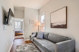 601 S Pennsylvania St, Unit SI ID1026270P in Denver, CO - Building Photo