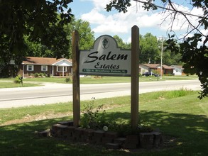 Salem Mobile Home Park in Salem, IL - Building Photo - Building Photo