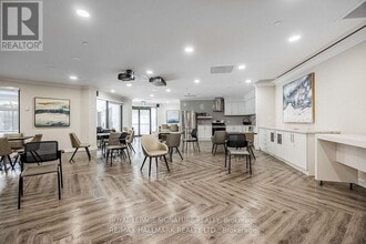 22 Clarissa Dr in Richmond Hill, ON - Building Photo - Building Photo