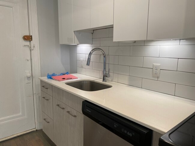 129 Jersey St, Unit 112-4 in Boston, MA - Building Photo - Building Photo