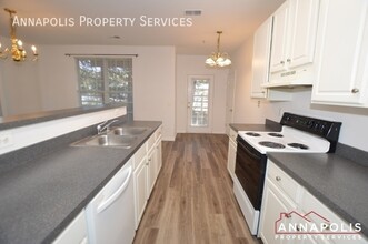 57 Harbour Heights Dr in Annapolis, MD - Building Photo - Building Photo