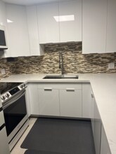 425 Ena Rd in Honolulu, HI - Building Photo - Building Photo