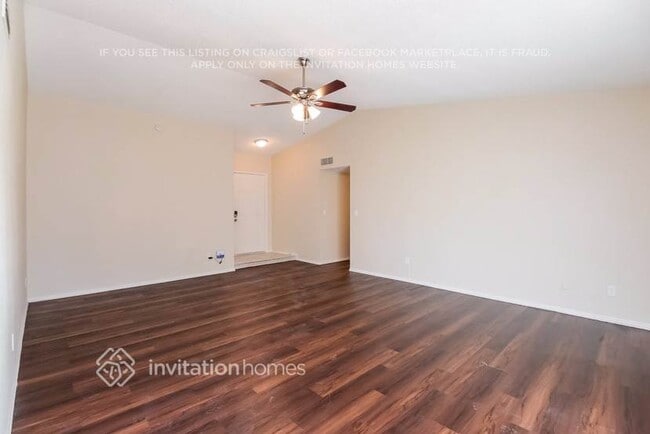 3819 E Harmony Ave in Mesa, AZ - Building Photo - Building Photo