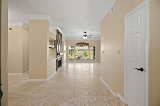 710 Lochnell Dr in Houston, TX - Building Photo - Building Photo