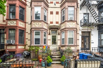 550 11Th Street in Brooklyn, NY - Foto de edificio - Building Photo