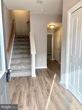 6209 Galleon Drive in Mechanicsburg, PA - Building Photo - Building Photo