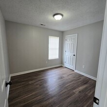 5359 Farm Ridge Dr in Memphis, TN - Building Photo - Building Photo