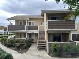 3653 Oak Creek Dr in Ontario, CA - Building Photo