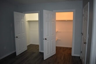 16950 Woodland Dr in Three Rivers, MI - Building Photo - Building Photo