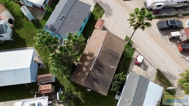 518 W Clam Cir in Port Isabel, TX - Building Photo - Building Photo