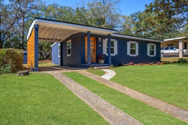 property at 1028 Calloway St