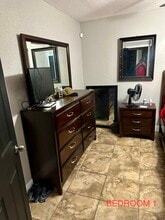 3840 Janie Ct, Unit 1st bedroom in Orlando, FL - Building Photo - Building Photo