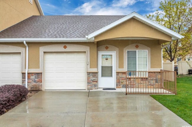 property at 8789 S Caliente Dr