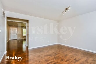 109 Piety Dr in Lake St. Louis, MO - Building Photo - Building Photo